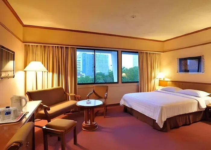 Elmi Hotel Surabaya